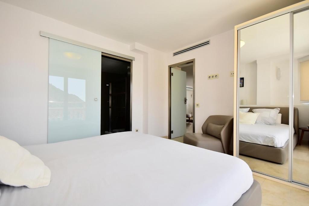Atico Suite Ola Blanca Cala de Finestrat Ngoại thất bức ảnh